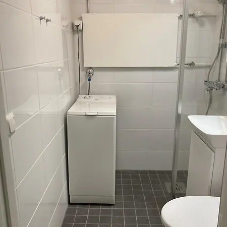 Center 2 * 罗瓦涅米