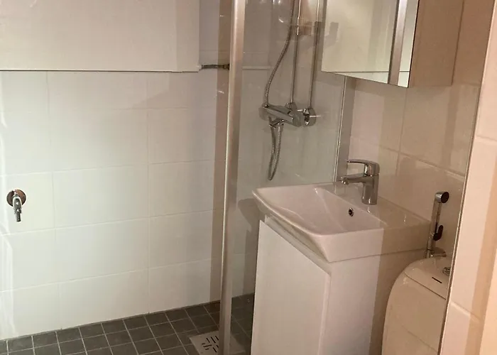 Center 2 רובניימי