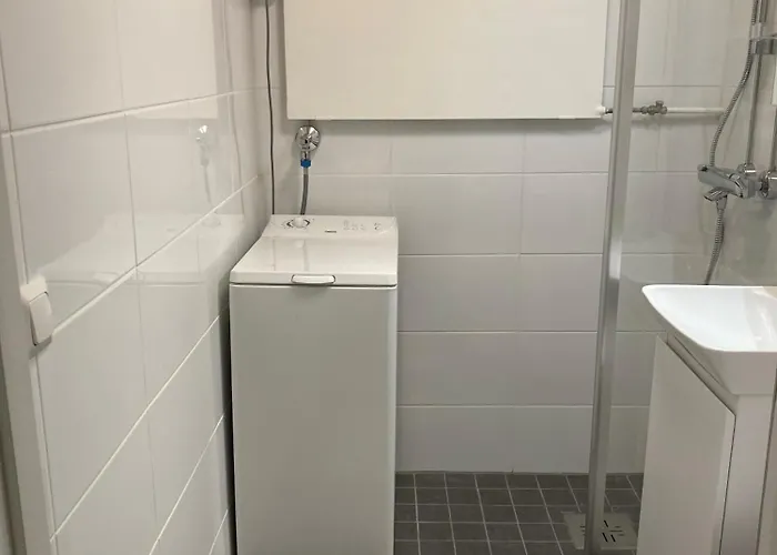 Center 2 * רובניימי